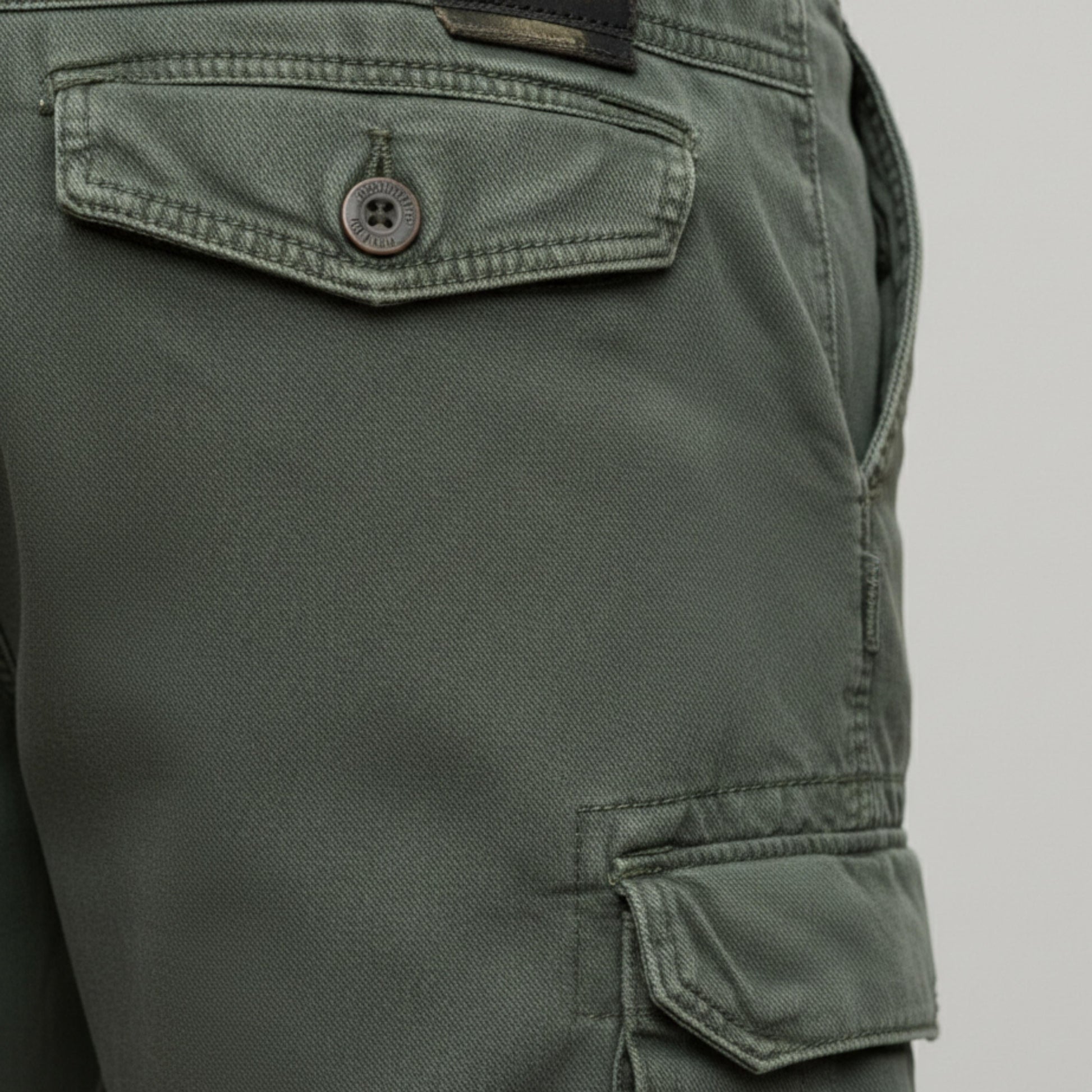 Men's Cargo Shorts Mid Length With Multiple Pockets-Jivoca