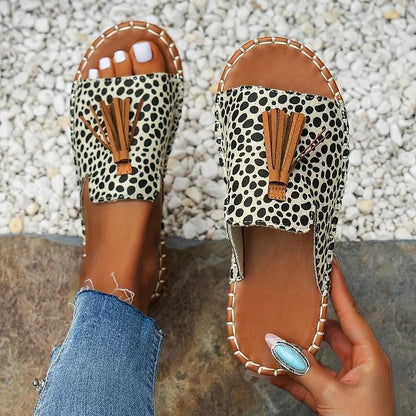 Women's Flat Sandals With Cushioned Footbed-Jivoca