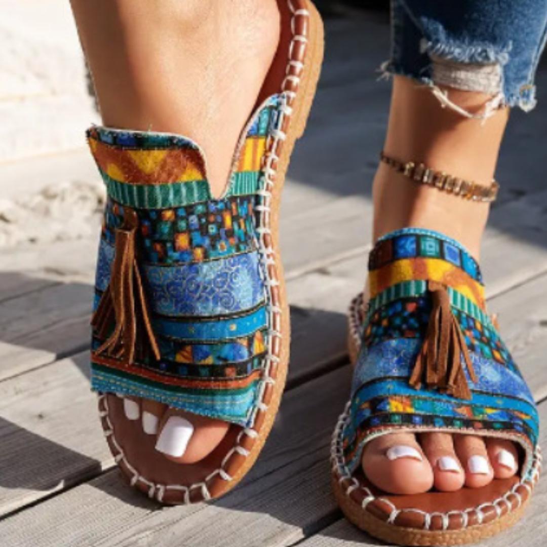 Women's Flat Sandals With Cushioned Footbed-Jivoca