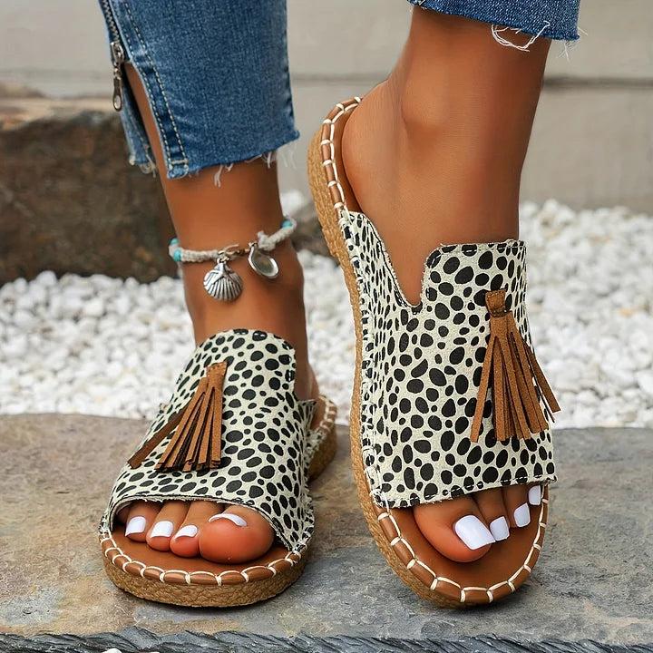Women's Flat Sandals With Cushioned Footbed-Jivoca