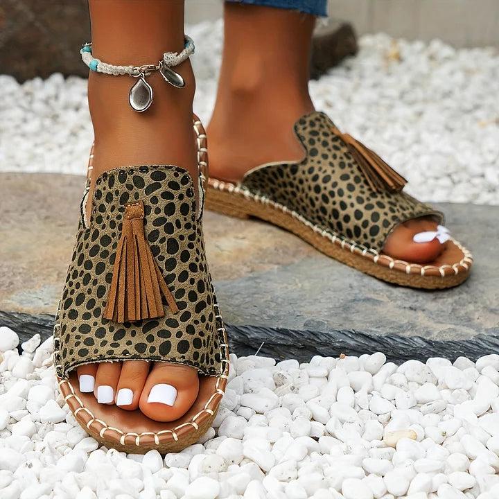 Women's Flat Sandals With Cushioned Footbed-Jivoca
