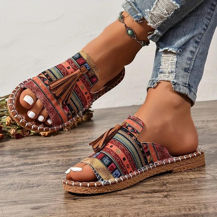 Women's Flat Sandals With Cushioned Footbed-Jivoca