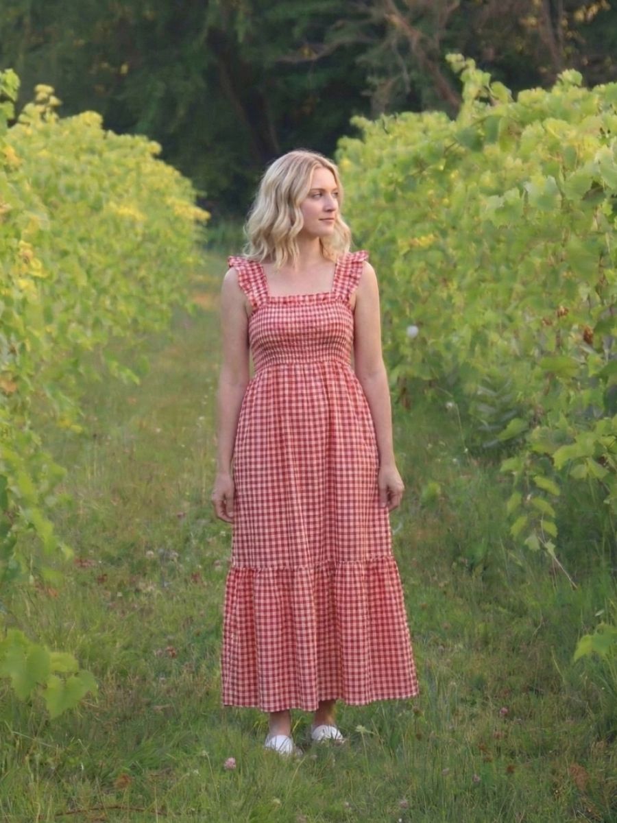 Women's Gingham Maxi Dress With Smocked Bodice And Flutter Sleeves-Jivoca