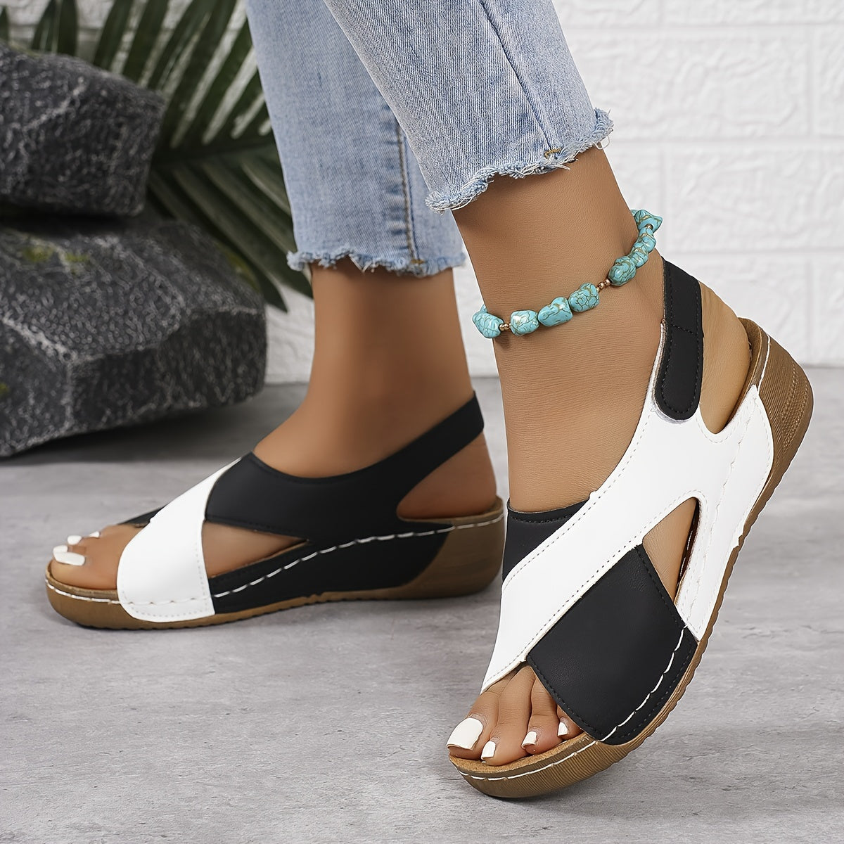 Women's Walking Sandals for Travel and Outdoor Wear-Jivoca